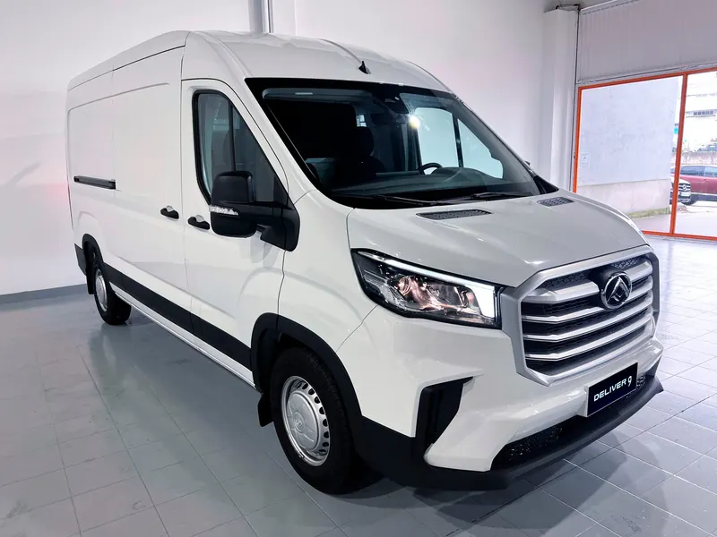 MAXUS Deliver 9