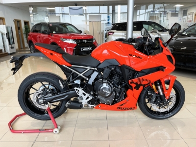 SUZUKI 8R