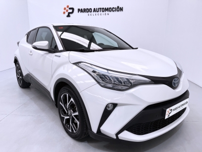 TOYOTA 2.0 180H Advance