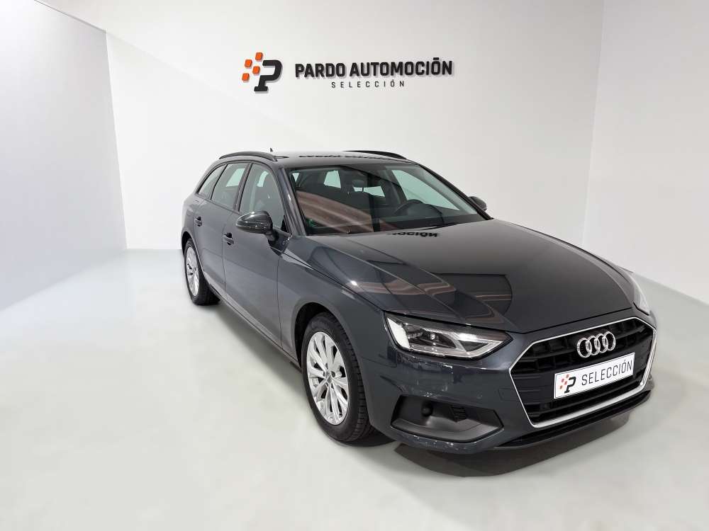 AUDI 