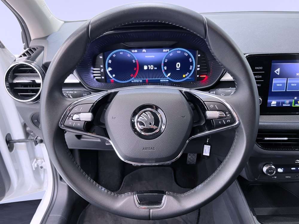 SKODA 