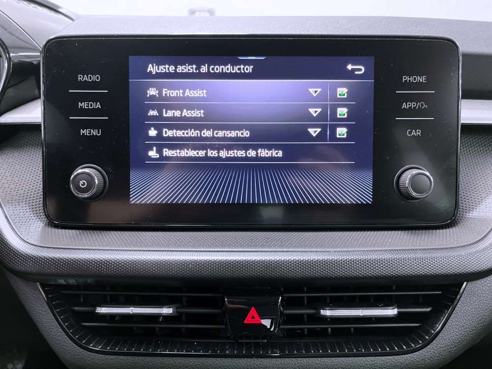 SKODA 