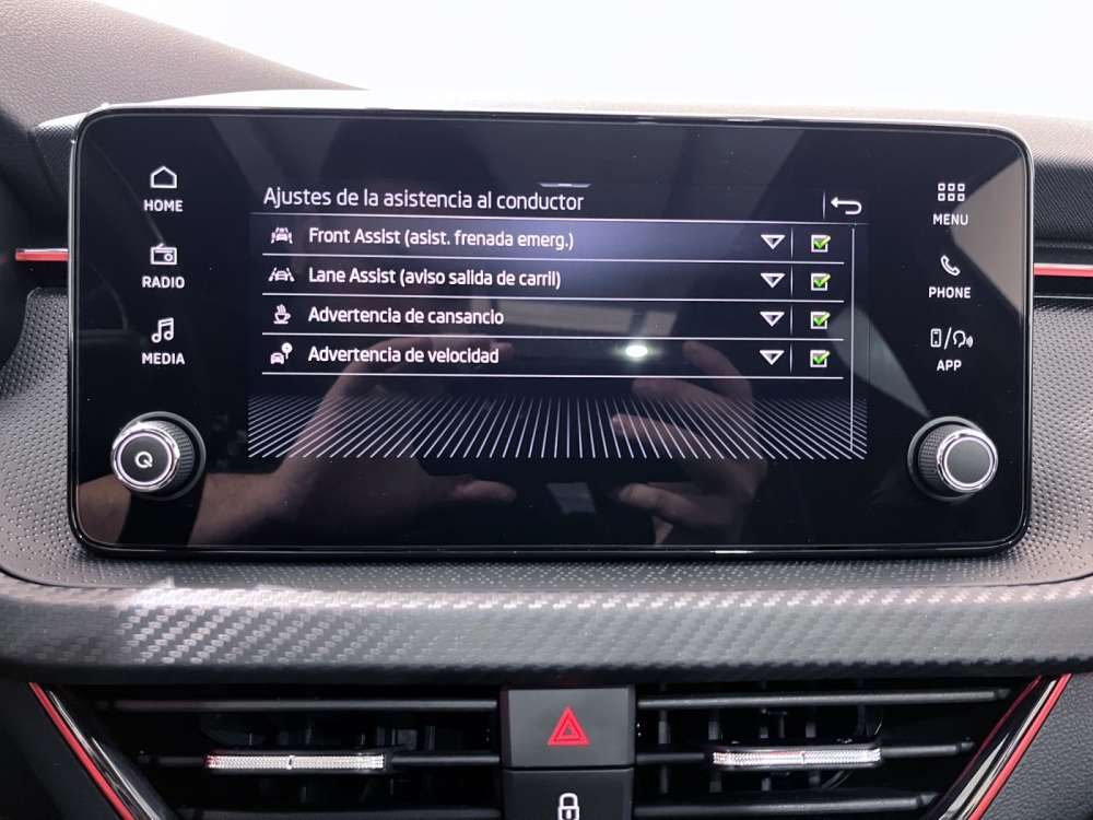 SKODA 