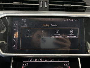 AUDI 