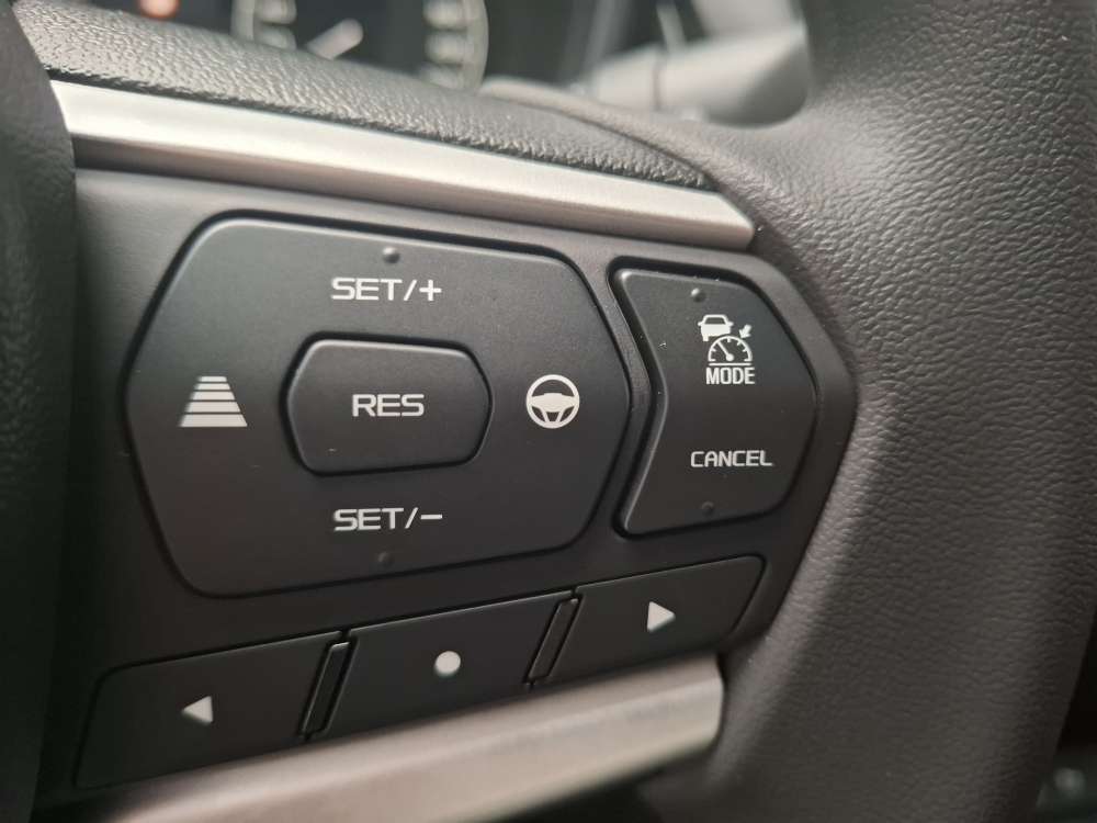 ISUZU 