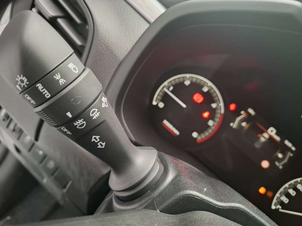 ISUZU 