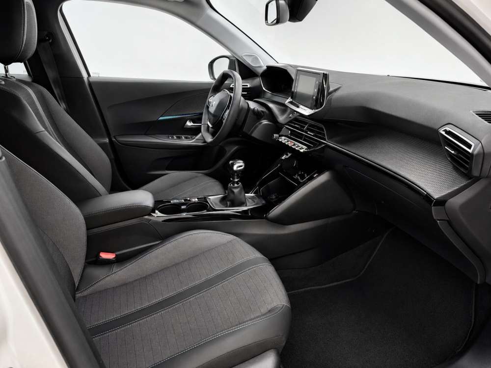 PEUGEOT 