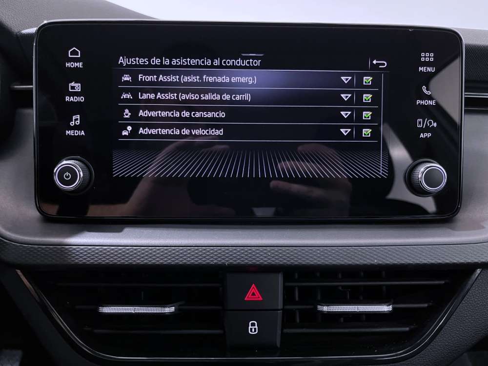 SKODA 