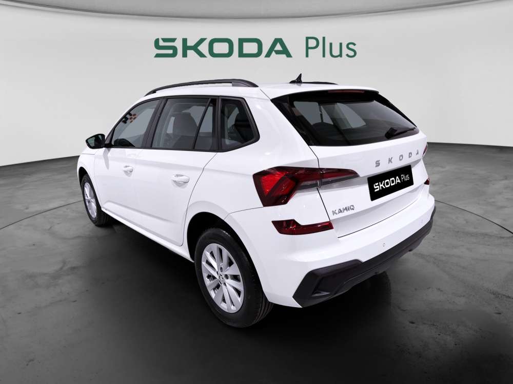 SKODA 