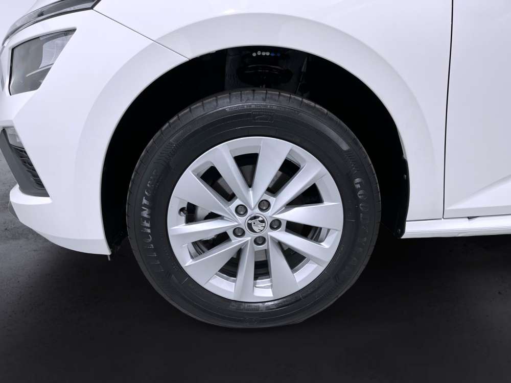 SKODA 