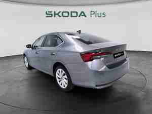 SKODA 