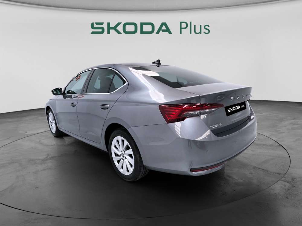 SKODA 