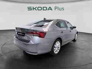 SKODA 
