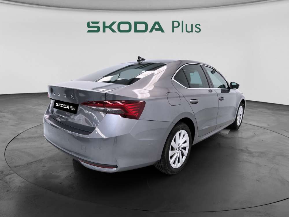 SKODA 