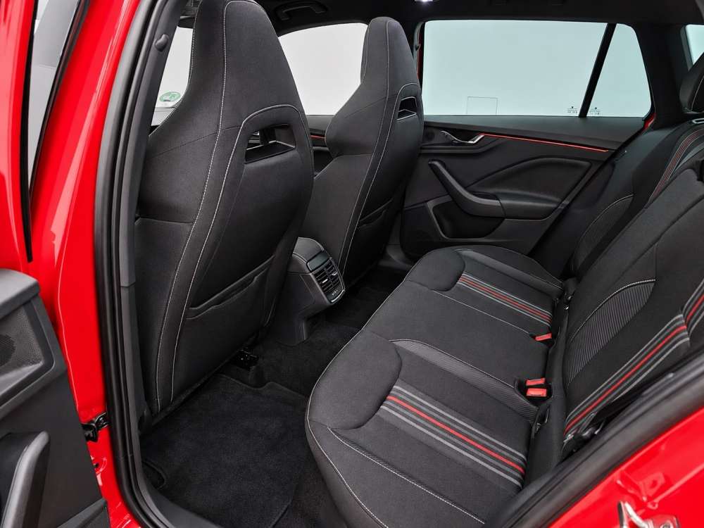 SKODA 