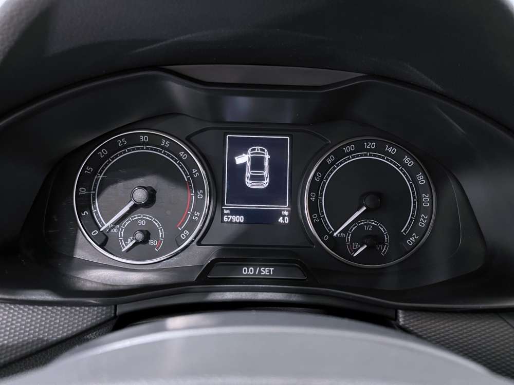 SKODA 