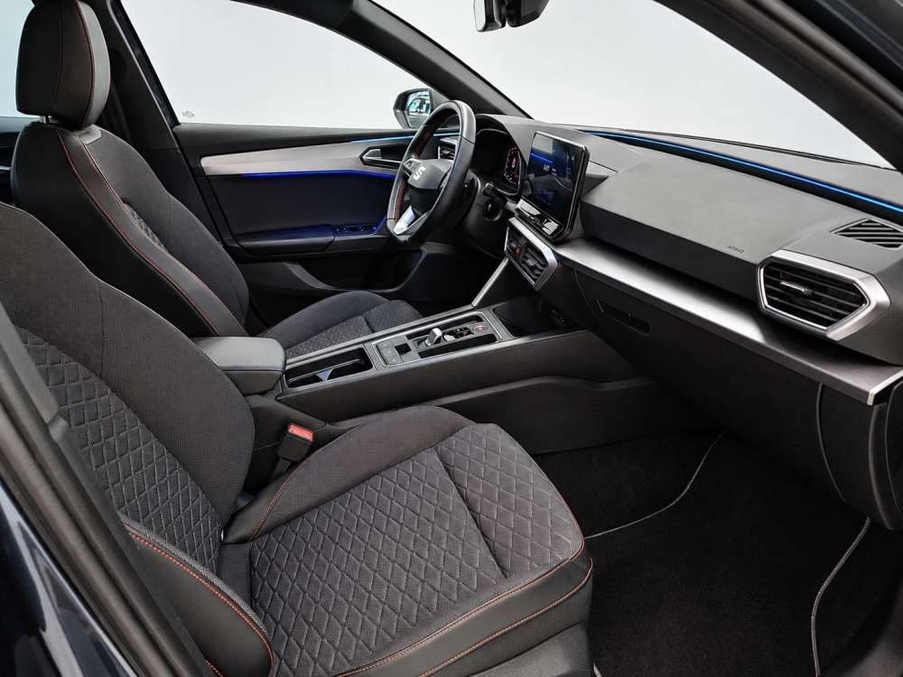 SEAT 