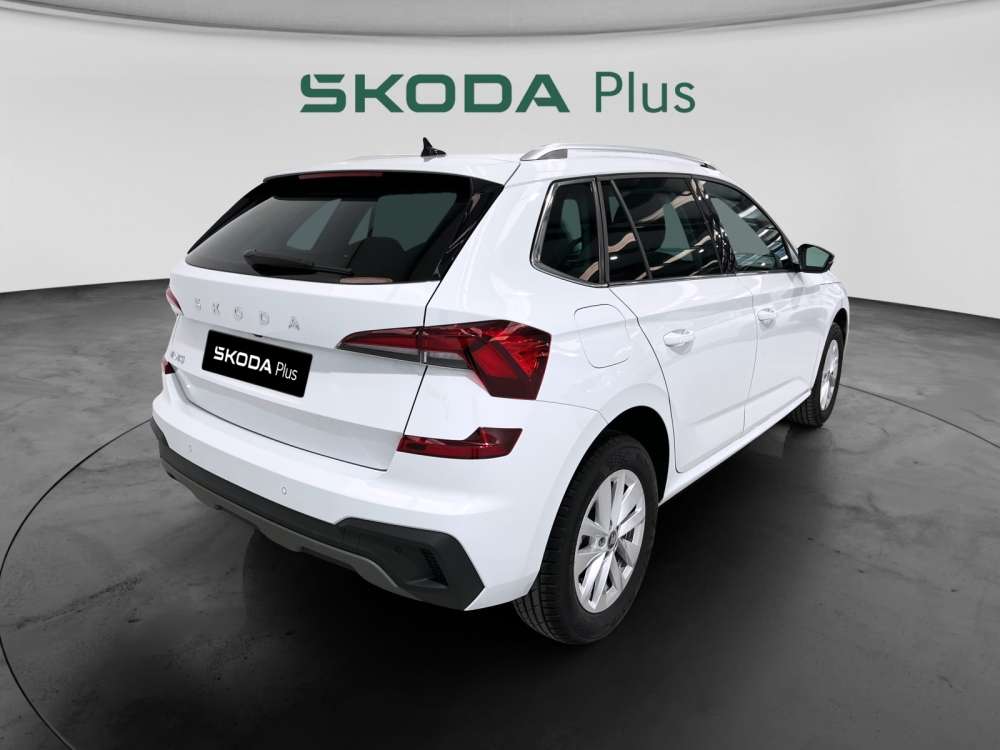 SKODA 