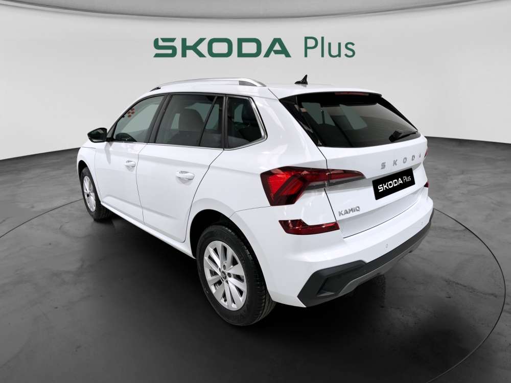 SKODA 