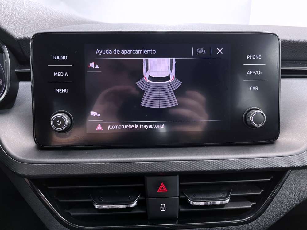 SKODA 