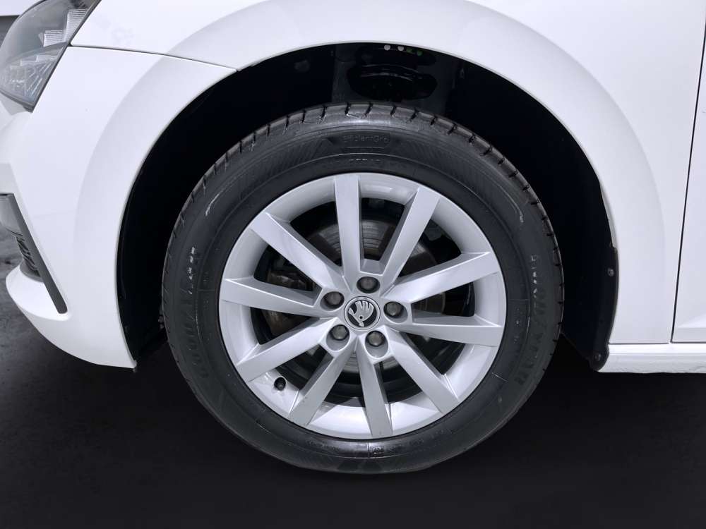 SKODA 