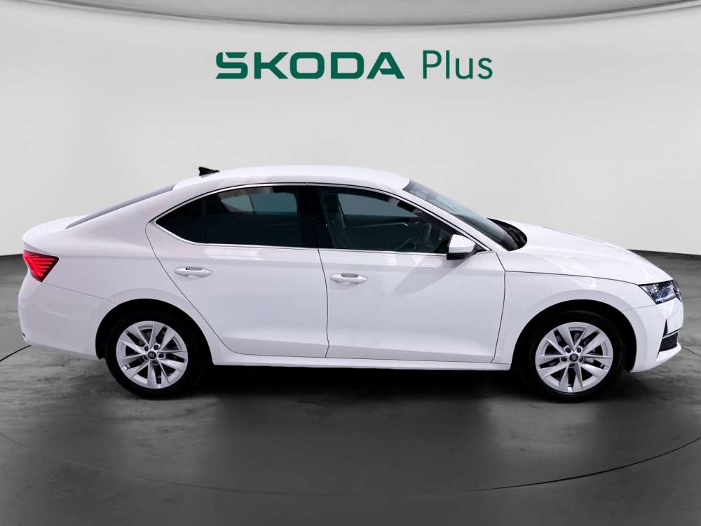 SKODA 
