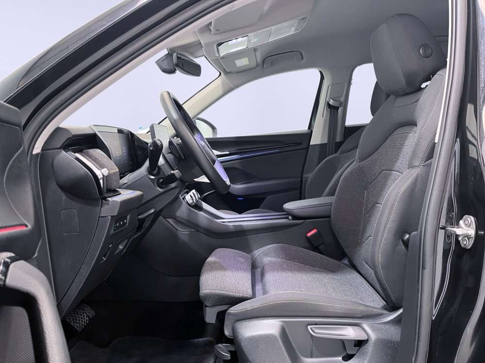 SKODA 