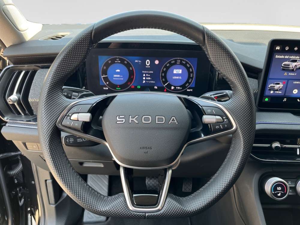 SKODA 