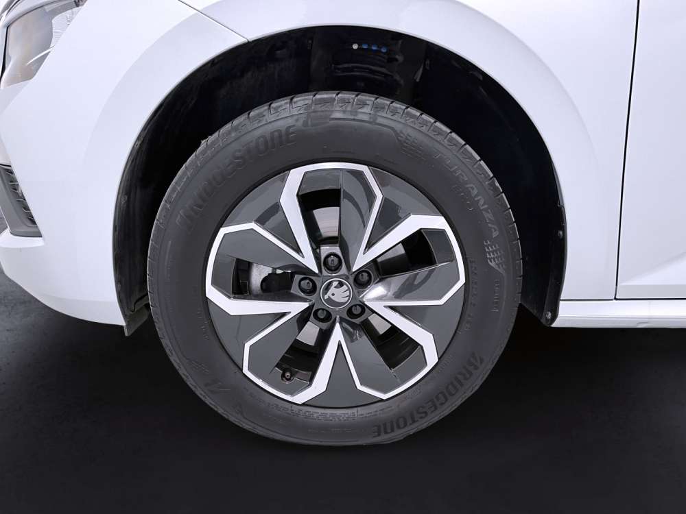 SKODA 