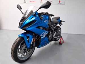 SUZUKI 