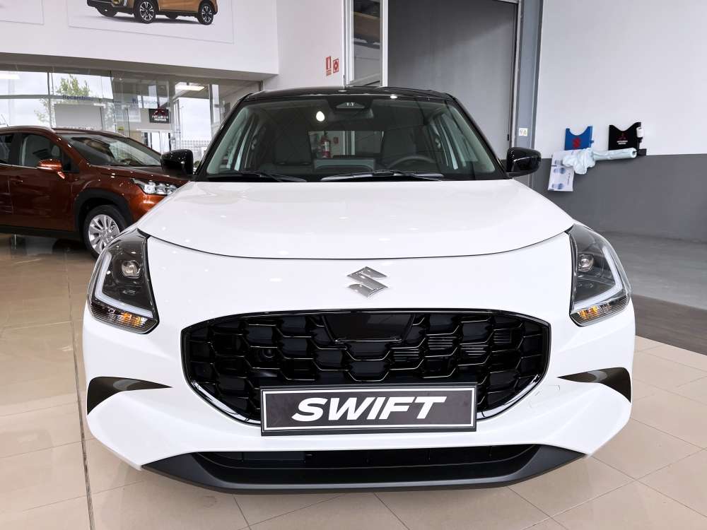 SUZUKI 