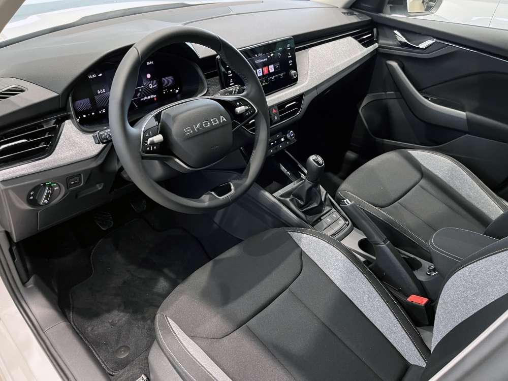 SKODA 