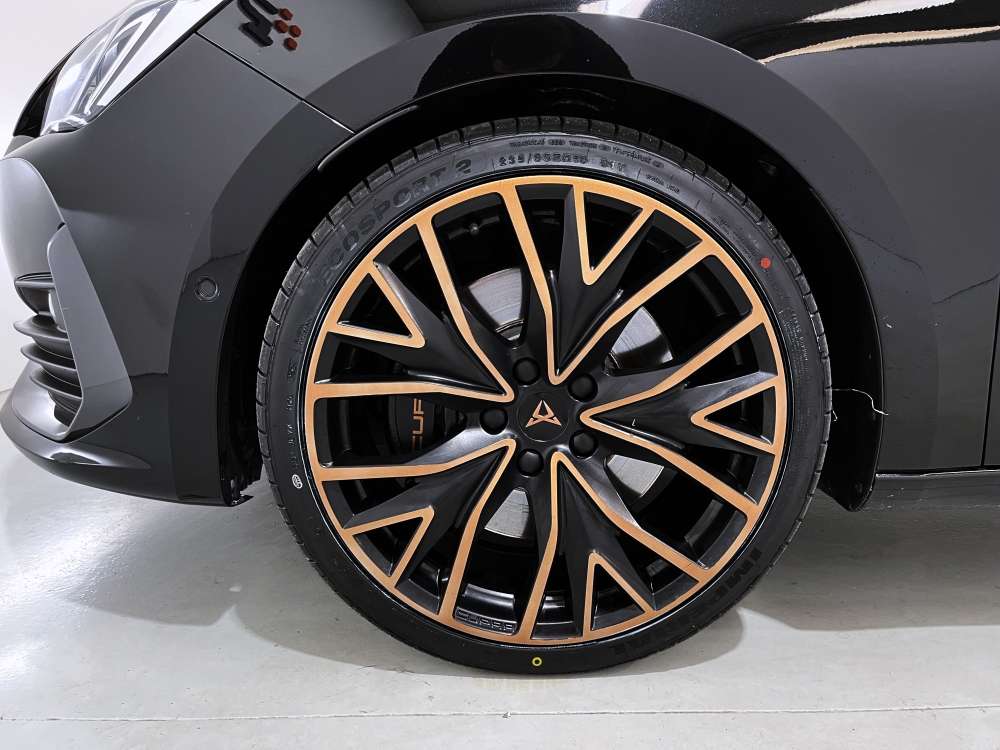 CUPRA 