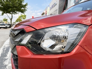 ISUZU 