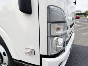 ISUZU 