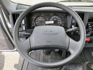 ISUZU 