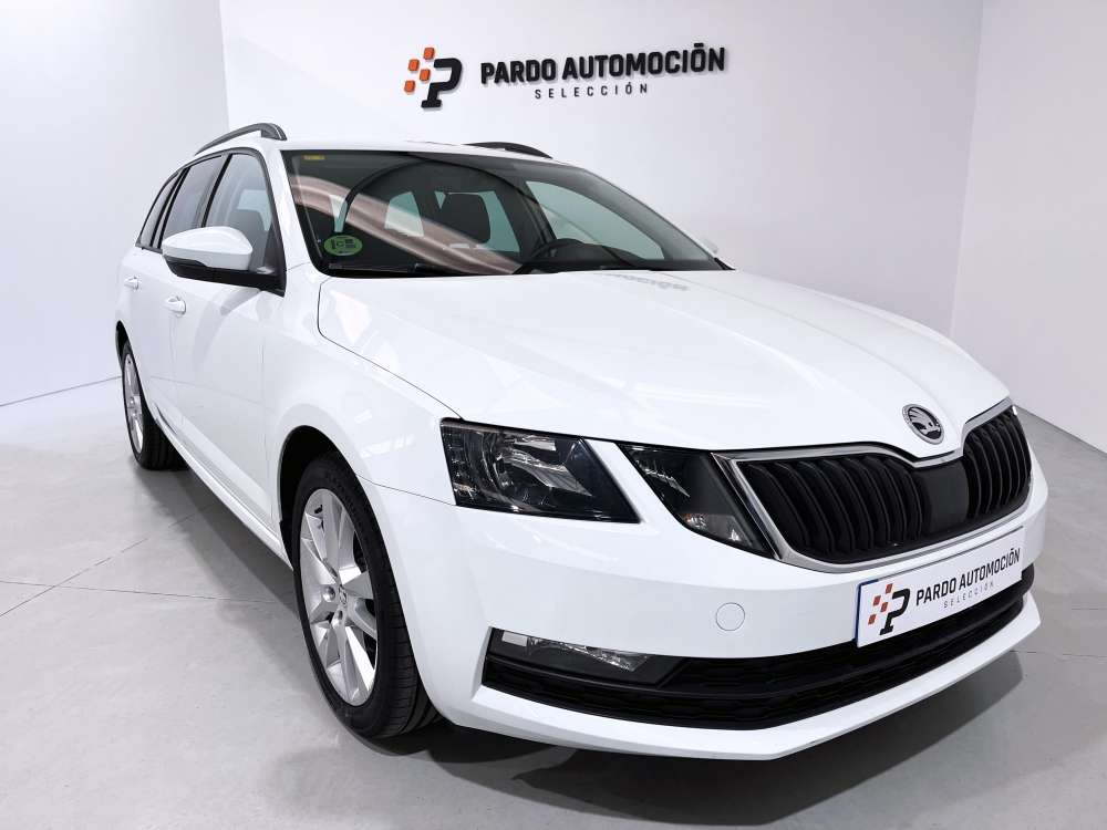 SKODA 