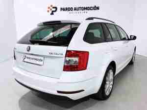 SKODA 