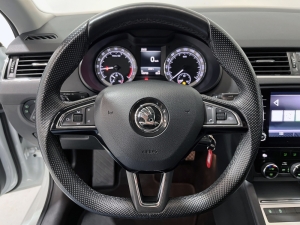 SKODA 