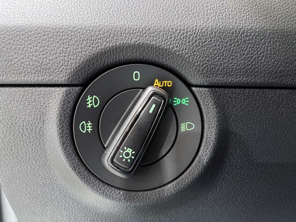 SKODA 