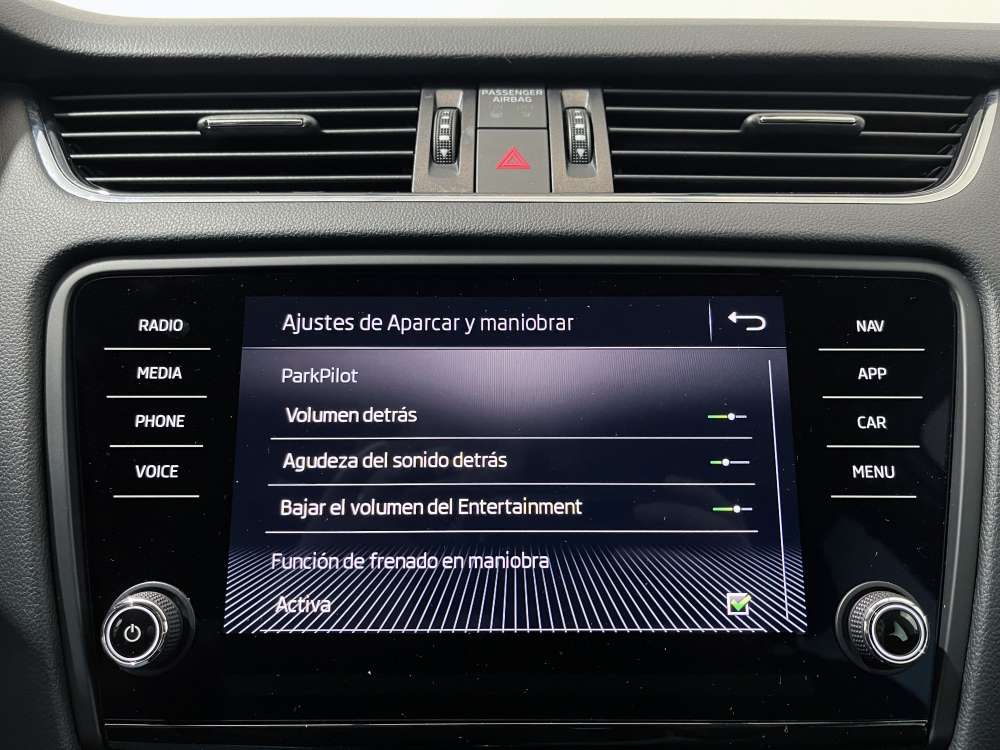 SKODA 