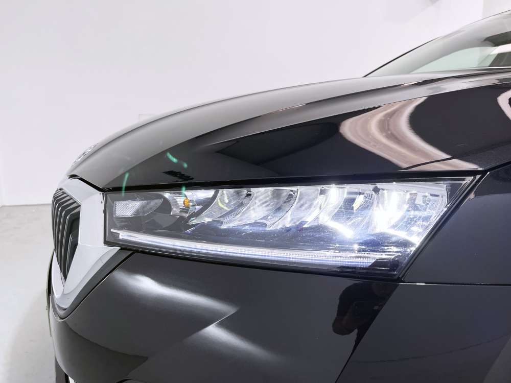 SKODA 