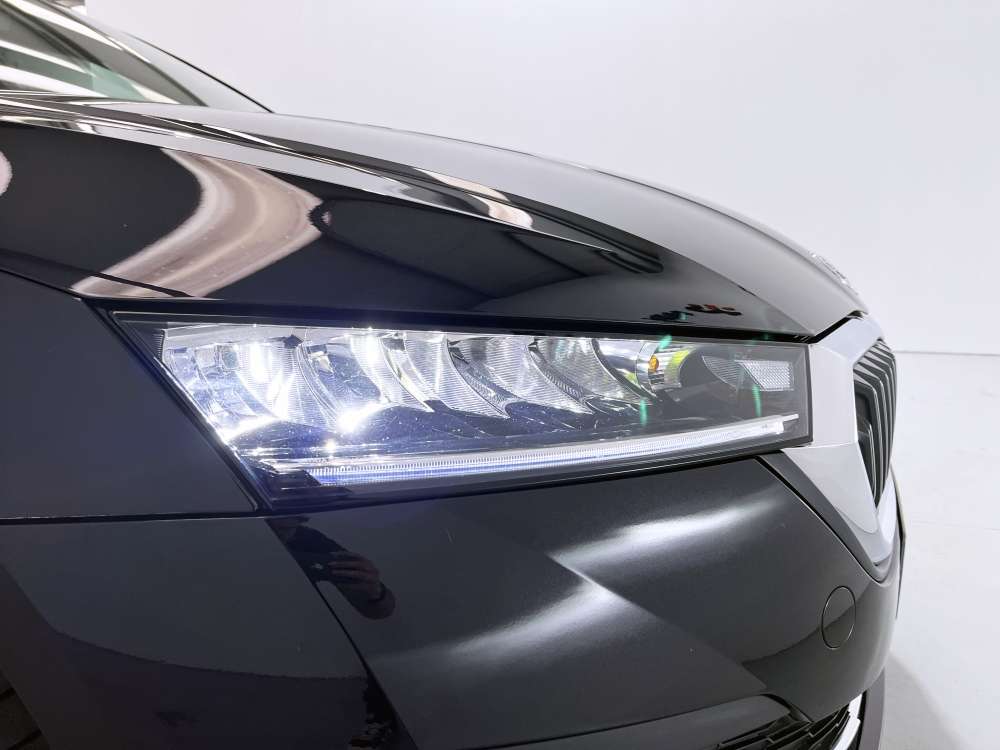 SKODA 