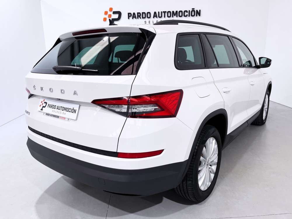 SKODA 