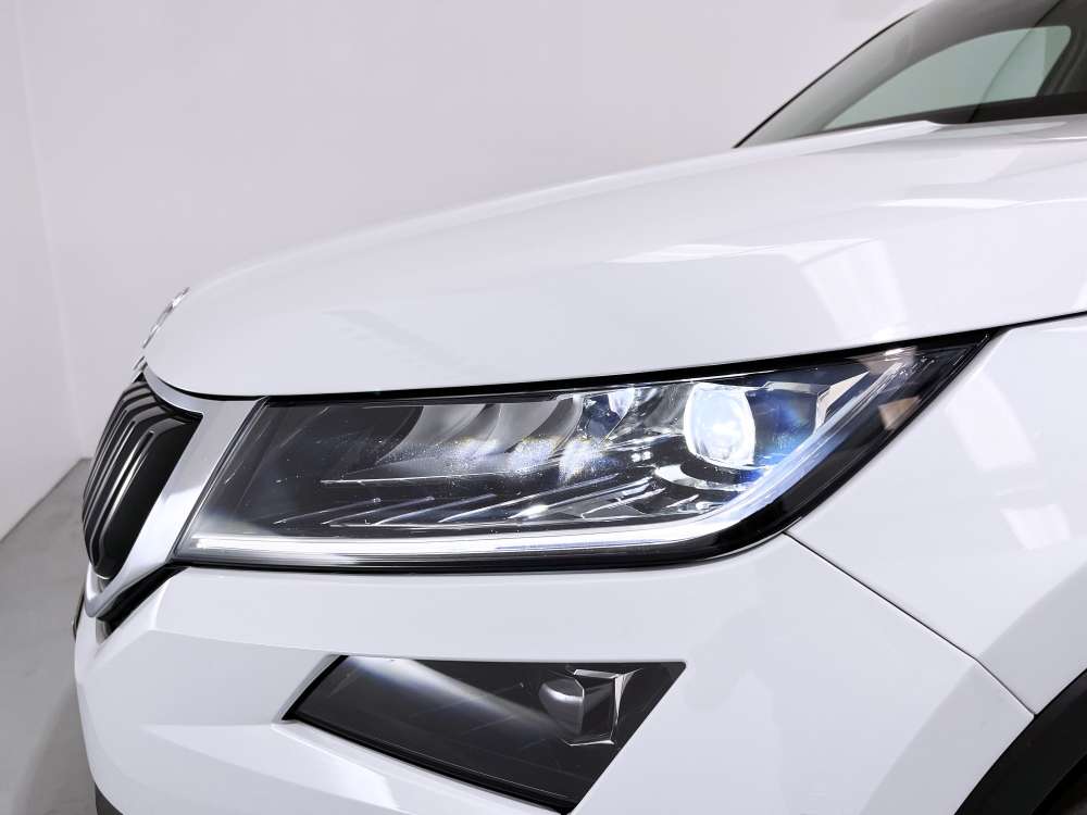 SKODA 