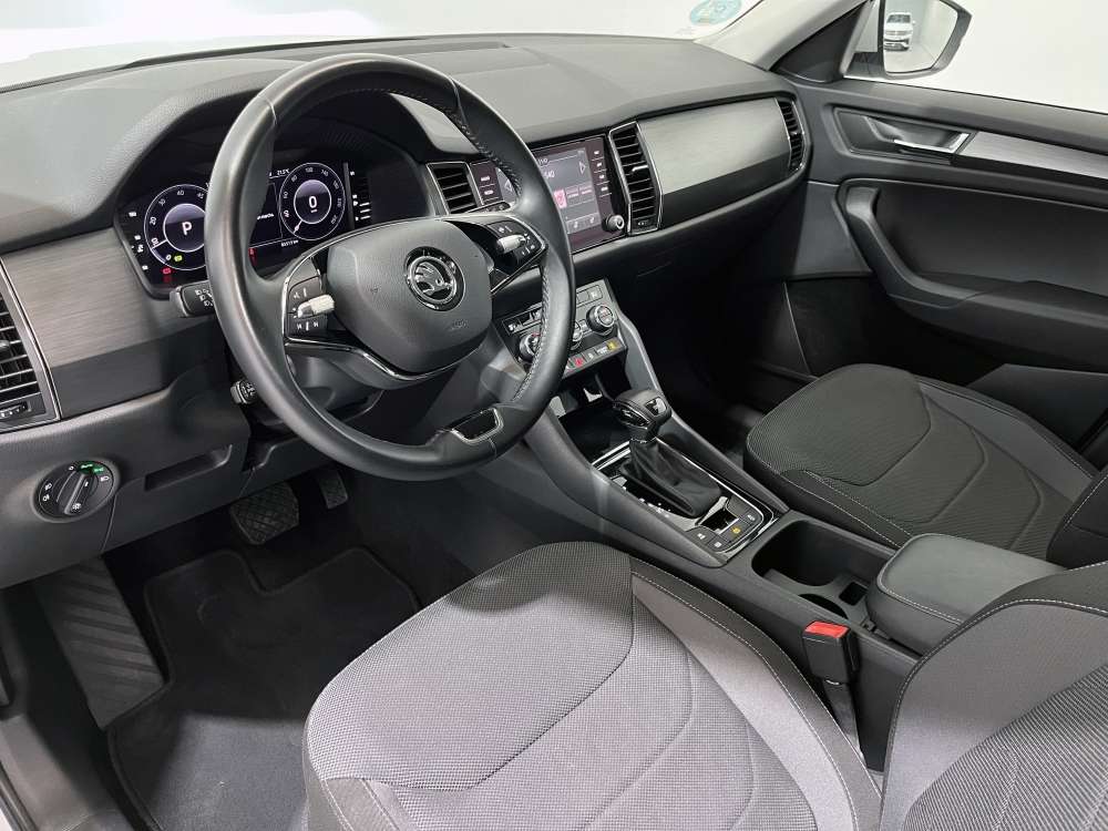 SKODA 