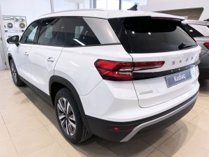 SKODA 