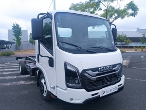 ISUZU 