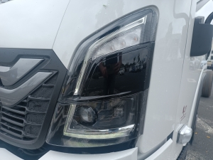 ISUZU 