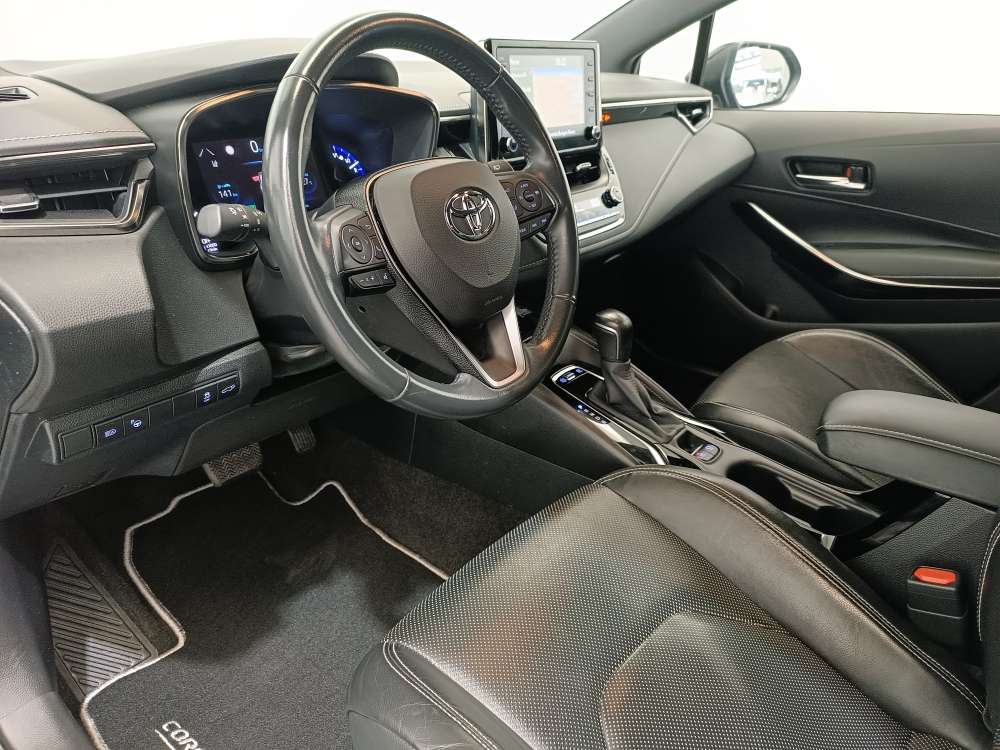 TOYOTA 